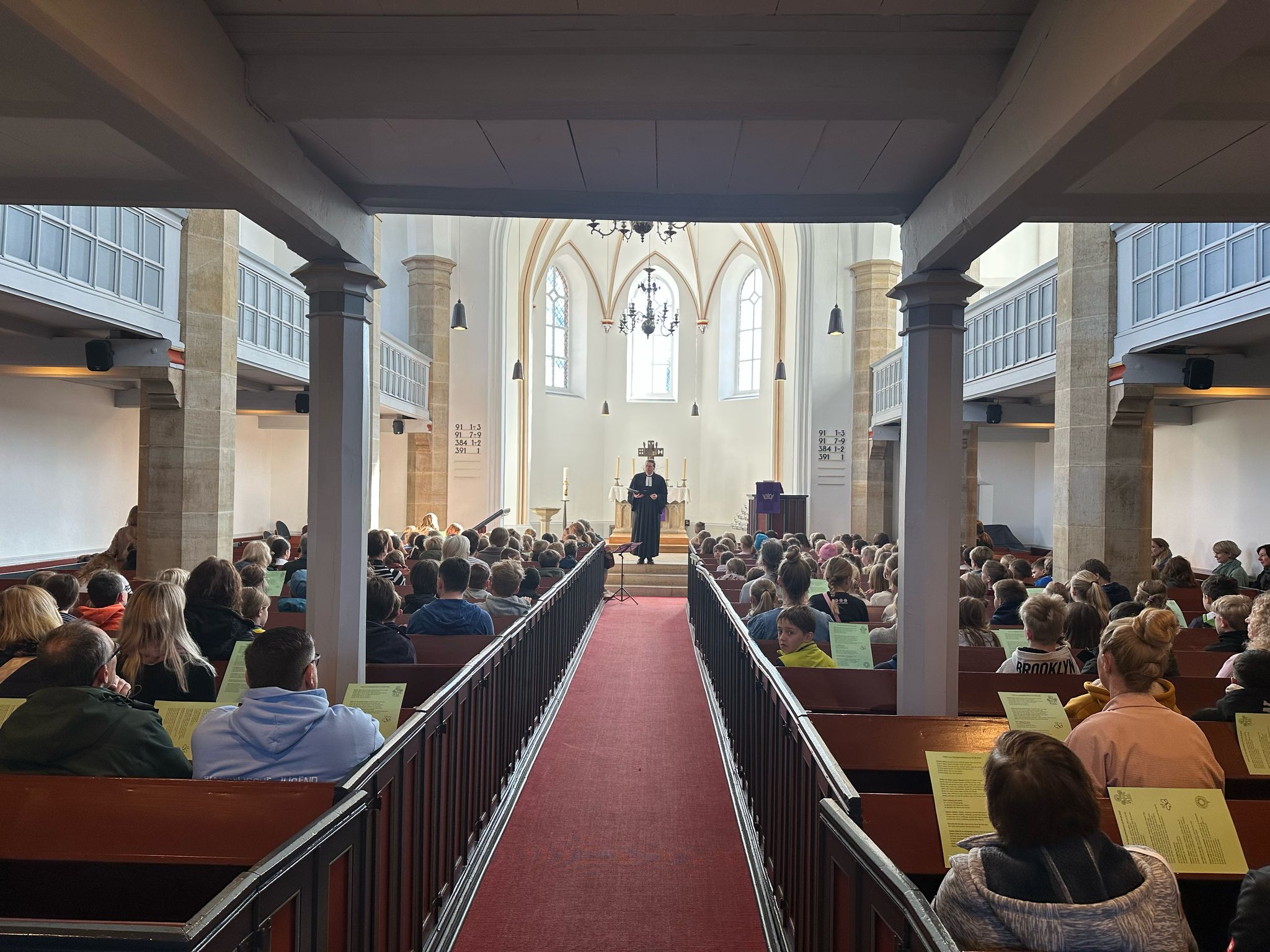 95ef72bd 2123 42ce a2fc 817062e50de3